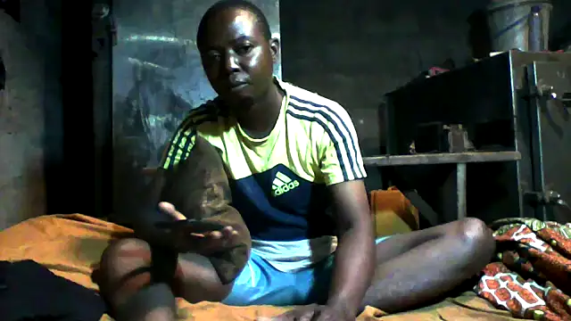 Snapshot of little__joy chatting on February 11, 2026, 8:20 pm little joy online show from February 11, 2026, 8:20 pm