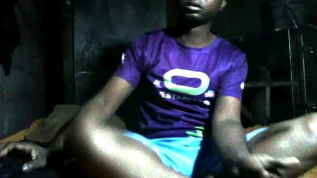 Snapshot of little__joy chatting on February 18, 2026, 6:11 am little joy online show from February 18, 2026, 6:11 am