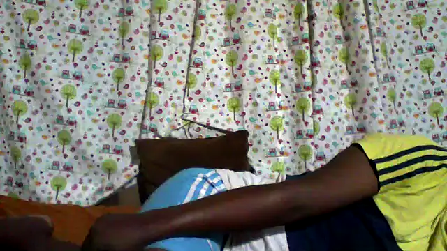 Snapshot of little__joy chatting on February 20, 2026, 1:35 am little joy online show from February 20, 2026, 1:35 am