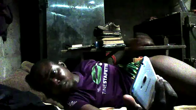 Snapshot of little__joy chatting on February 16, 2026, 10:29 pm little joy online show from February 16, 2026, 10:29 pm