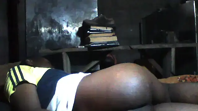 Snapshot of little__joy chatting on February 12, 2026, 8:25 am little joy online show from February 12, 2026, 8:25 am