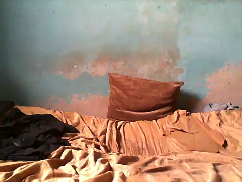 Snapshot of little__joy chatting on February 7, 2026, 2:58 pm little joy online show from February 7, 2026, 2:58 pm