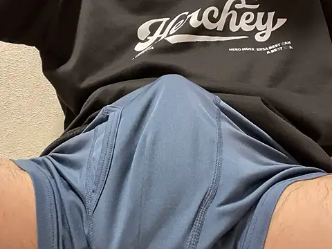 lkun9 online show from November 6, 2025, 2:32 pm