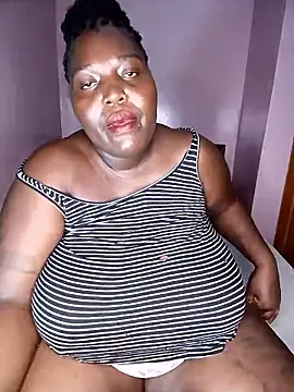 Snapshot of African_Bigass chatting on June 3, 2026, 2:29 pm African Bigass online show from June 3, 2026, 2:29 pm