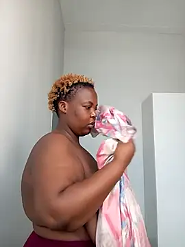 LUSTFULBOOBSS online show from March 14, 2025, 1:24 pm