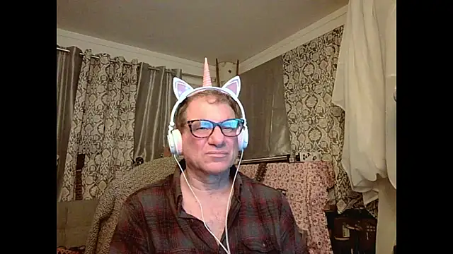 Snapshot of coryassman chatting on February 11, 2025, 11:20 am coryassman online show from February 11, 2025, 11:20 am