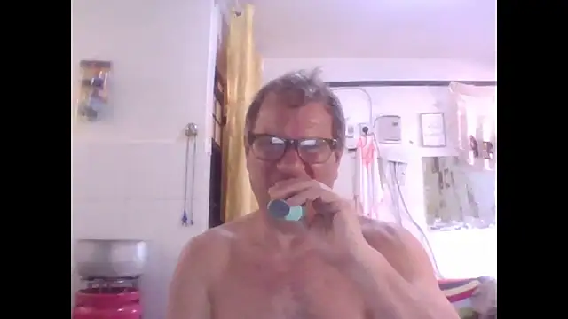 Snapshot of coryassman chatting on November 12, 2025, 11:14 am coryassman online show from November 12, 2025, 11:14 am