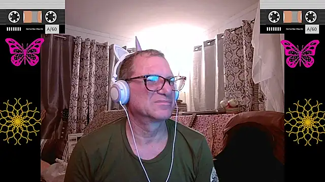 Snapshot of coryassman chatting on September 19, 2025, 6:39 am coryassman online show from September 19, 2025, 6:39 am