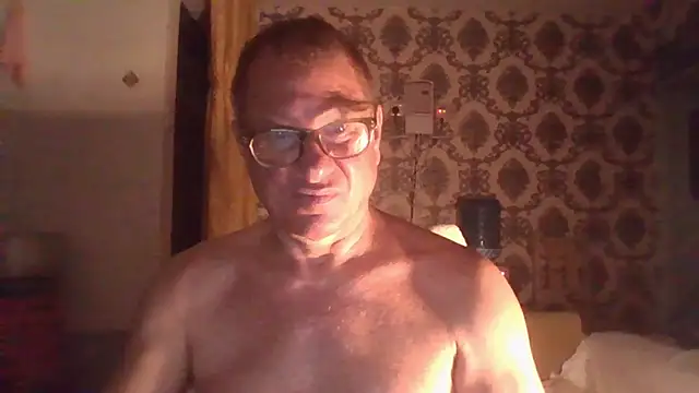 Snapshot of coryassman chatting on January 17, 2026, 10:35 pm coryassman online show from January 17, 2026, 10:35 pm