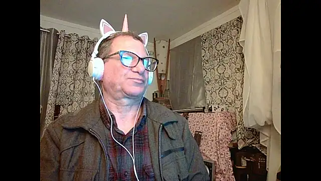 Snapshot of coryassman chatting on February 8, 2025, 7:48 am coryassman online show from February 8, 2025, 7:48 am