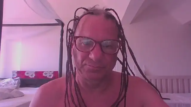 Snapshot of coryassman chatting on March 18, 2025, 8:39 am coryassman online show from March 18, 2025, 8:39 am
