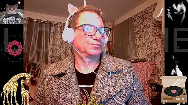 Snapshot of coryassman chatting on February 25, 2025, 10:59 am coryassman online show from February 25, 2025, 10:59 am