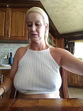 Lotus-blume1 online show from September 18, 2025, 8:17 am