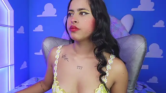 miss romyna online show from December 20, 2025, 11:02 am