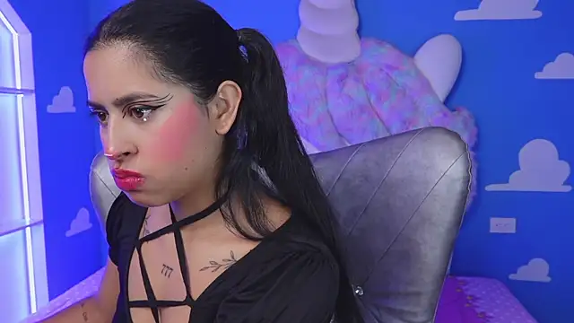 Snapshot of miss_romyna chatting on October 1, 2025, 11:03 am miss romyna online show from October 1, 2025, 11:03 am