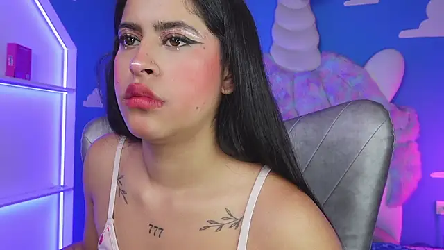 Snapshot of miss_romyna chatting on February 3, 2026, 11:04 am miss romyna online show from February 3, 2026, 11:04 am