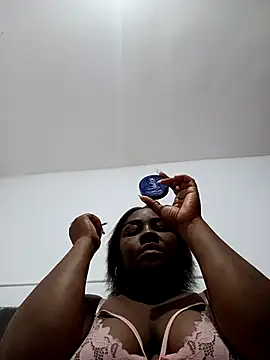 Snapshot of kaorysquirt chatting on November 17, 2025, 10:14 pm kaorysquirt online show from November 17, 2025, 10:14 pm