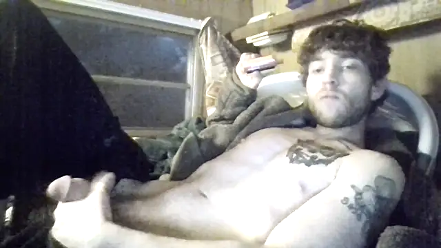 Snapshot of Irishman9077 chatting on October 19, 2025, 4:10 pm Irishman9077 online show from October 19, 2025, 4:10 pm