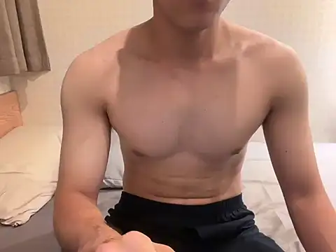 rickyyy0201 online show from October 3, 2025, 11:56 am