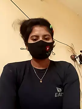 Snapshot of Cute_Nipa chatting on January 12, 2025, 4:21 am Cute Nipa online show from January 12, 2025, 4:21 am