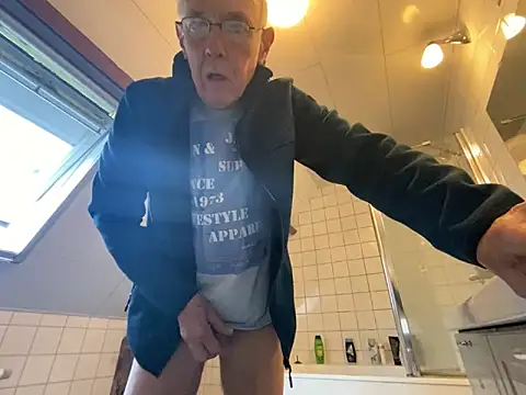 martxxxxx online show from September 10, 2025, 7:29 am