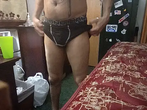 Xoc8  online show from February 21, 2026, 7:54 am