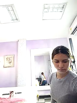 AnthonelaDuque online show from March 17, 2025, 11:53 am