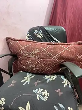 Snapshot of lallela chatting on October 24, 2025, 7:24 pm lallela online show from October 24, 2025, 7:24 pm