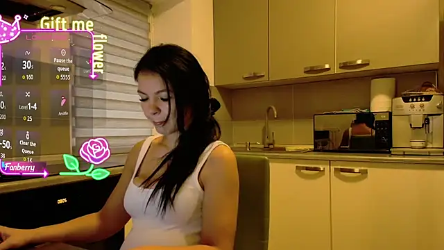 Snapshot of alisoncassie chatting on November 5, 2025, 6:05 am alisoncassie online show from November 5, 2025, 6:05 am