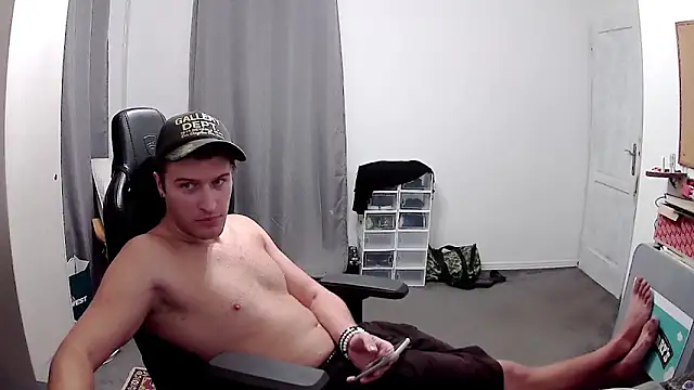 PKrisztian online show from October 4, 2025, 4:41 pm