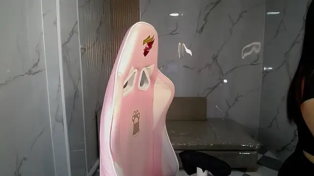 Snapshot of skeler_lovd_b_ chatting on November 7, 2025, 12:53 pm skeler lovd b online show from November 7, 2025, 12:53 pm