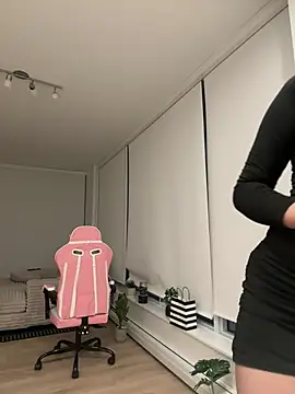 jAsMinE678 online show from January 29, 2025, 1:37 am