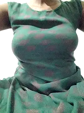 rituporna2004 online show from April 11, 2026, 2:52 am