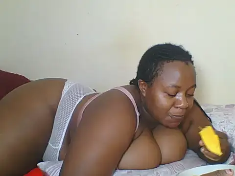 Snapshot of CuteAurel chatting on June 21, 2026, 11:54 pm CuteAurel online show from June 21, 2026, 11:54 pm