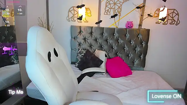 Snapshot of SalmaZaman chatting on October 20, 2025, 6:08 pm SalmaZaman online show from October 20, 2025, 6:08 pm