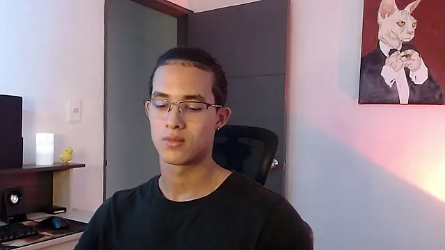 Snapshot of alejo_x3 chatting on February 15, 2025, 10:42 pm alejo x3 online show from February 15, 2025, 10:42 pm