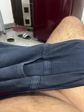 urloverguy online show from May 18, 2026, 5:07 pm