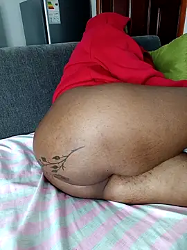 Snapshot of Babez_show chatting on February 6, 2026, 8:27 pm Babez show online show from February 6, 2026, 8:27 pm