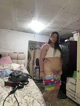 GemaGranadoss online show from April 9, 2026, 10:27 pm