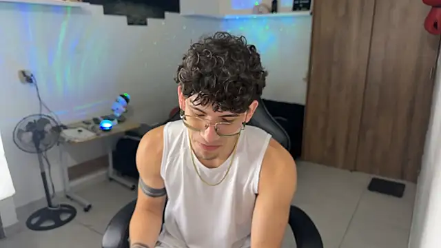 Kisan Smith online show from February 18, 2026, 4:10 am