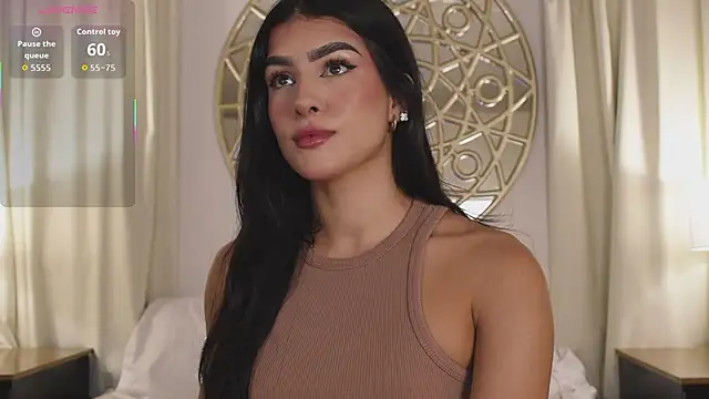 Antonellaparis  online show from October 6, 2025, 2:57 am