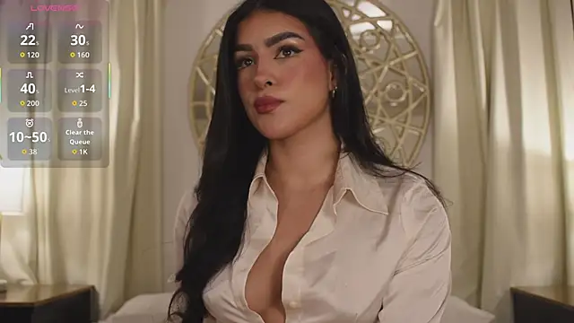 Antonellaparis  online show from October 3, 2025, 2:37 am