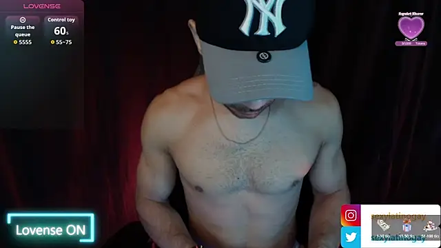 Snapshot of sexyboycolombi4 chatting on January 16, 2026, 8:29 am sexyboycolombi4 online show from January 16, 2026, 8:29 am