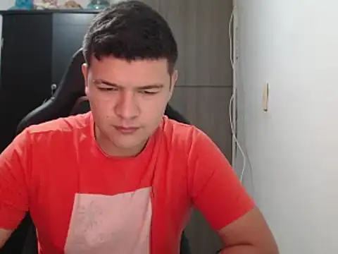 Plug Control online show from February 27, 2025, 3:48 pm