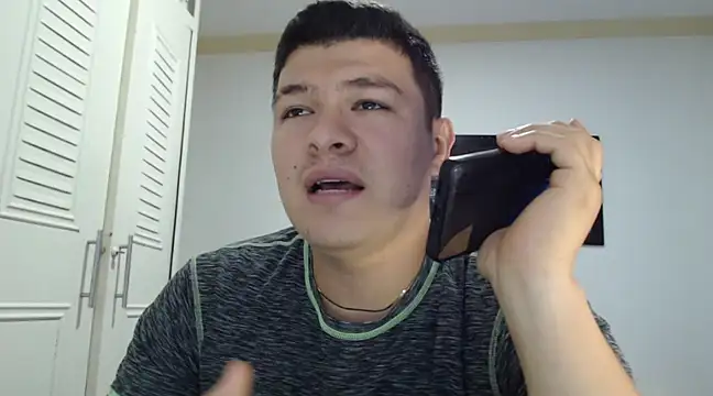 Plug Control online show from February 11, 2025, 3:29 pm