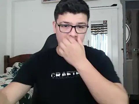 Plug Control online show from March 19, 2025, 8:00 pm