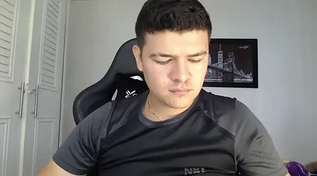 Plug Control online show from February 12, 2025, 3:16 pm