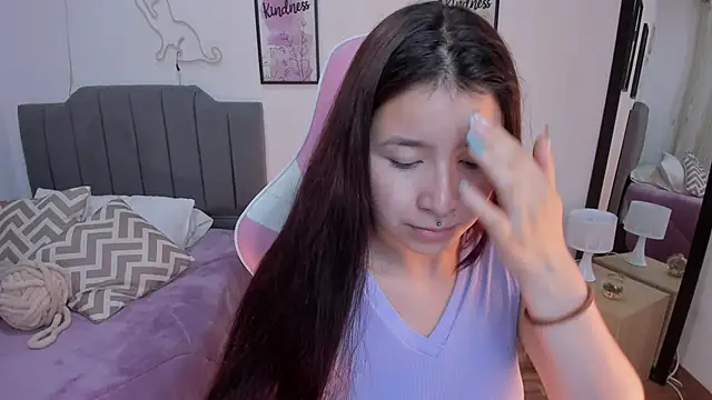 Amy joones online show from March 22, 2026, 11:12 am