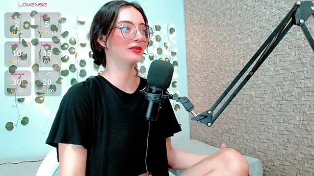 emma unu online show from January 11, 2025, 2:41 am