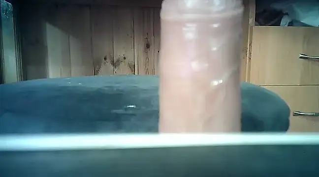 ali-alina-ali online show from December 21, 2024, 4:46 pm